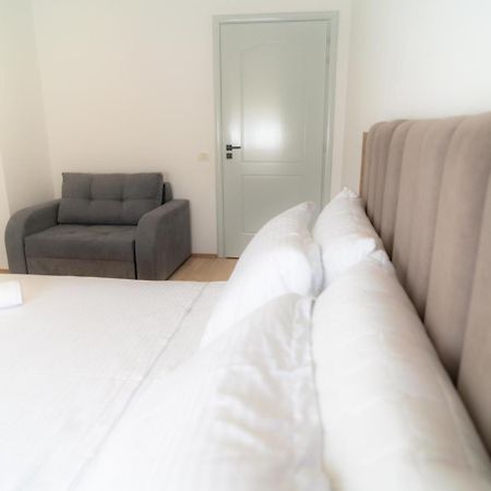 Enea Room In Center Shkodër Exteriör bild