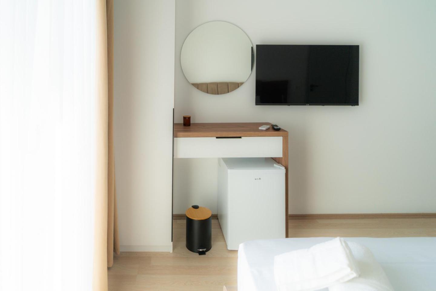 Enea Room In Center Shkodër Exteriör bild