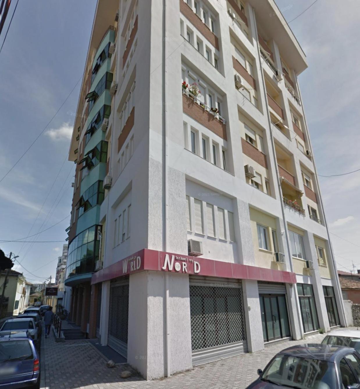 Enea Room In Center Shkodër Exteriör bild